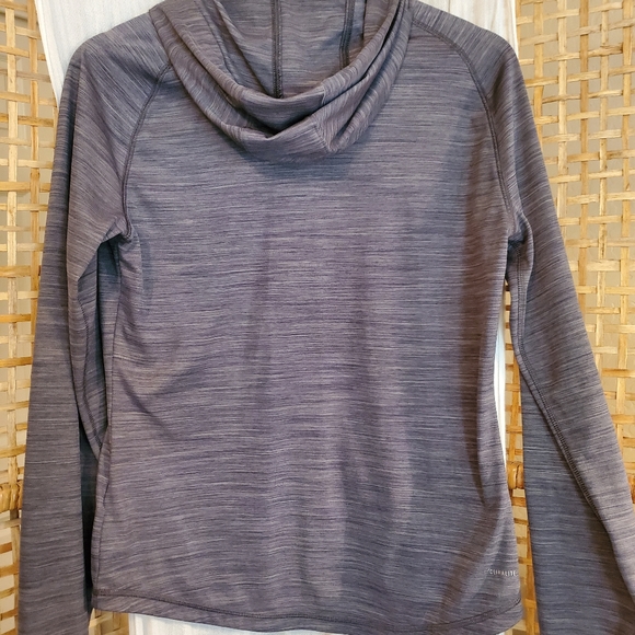 Women's Adidas Climatelite Hooded Pullover, Size Medium - Picture 4 of 4